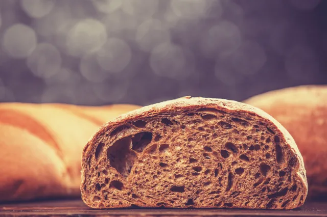 Zuurdesembrood, volkorenbrood of gewoon brood: wat is gezonder