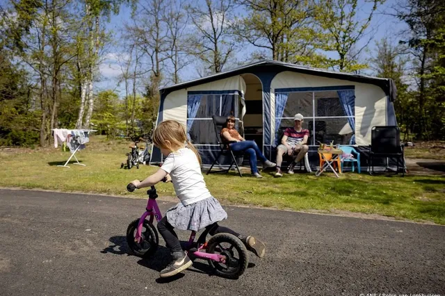 Veel Nederlanders op vakantie in eigen land, geld speelt rol