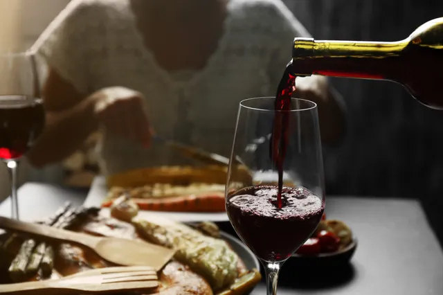 Waarom ook de Fransen steeds minder wijn drinken