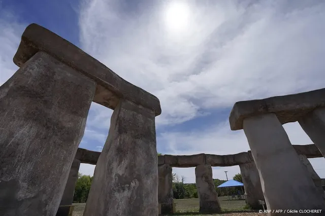 Klimaatactivisten bekladden stenen van Stonehenge