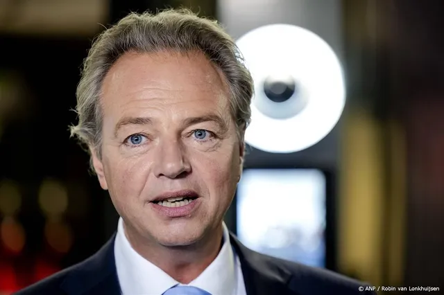 Nieuwe minister wil niet 'welvaart op spel zetten' voor waterdoel