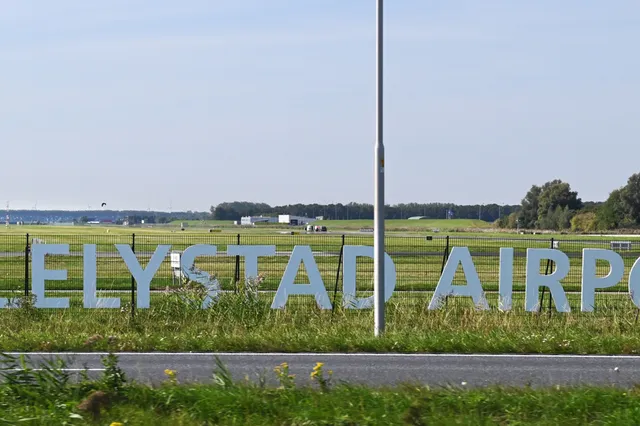 In water rond vliegveld Lelystad zit 538 keer meer PFOS dan norm