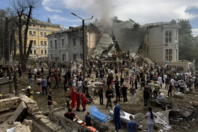 Rusland bombardeert groot kinderziekenhuis: 'De ultieme oorlogsmisdaad'