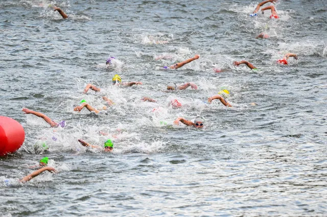 Seine schoon: Olympisch triatlete in ziekenhuis met poepbacterie (E coli)