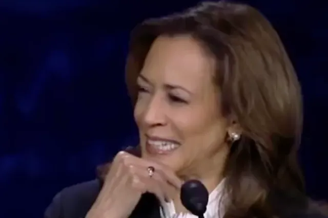 Kamala Harris maakt gehakt van Trump