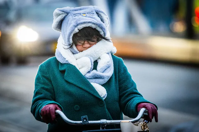 Heb je het altijd koud? Met deze tips krijg je het binnen én buitenshuis lekker warm