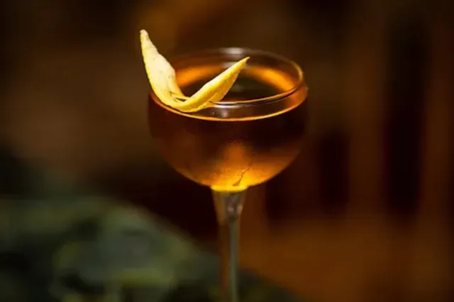 Nieuw boek over cocktails op komst: Agatha Whiskey