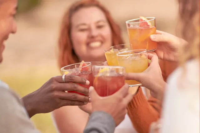 5 cocktails die een oranje kleur hebben