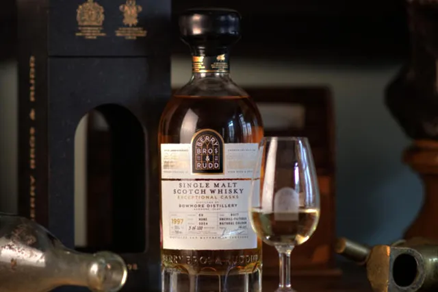 Oude Bowmore whisky smaakt naar Islay oesters, tropisch fruit en peper