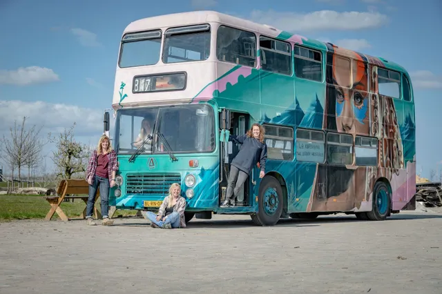 Wist je dat je op reis kunt naar Schotland in een hostelbus?