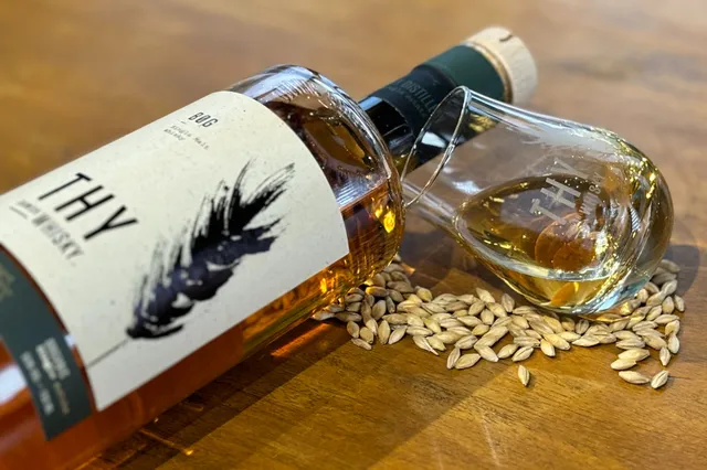 Thy Bøg single malt whisky Review: turf in de fles anders dan mensen gewend zijn