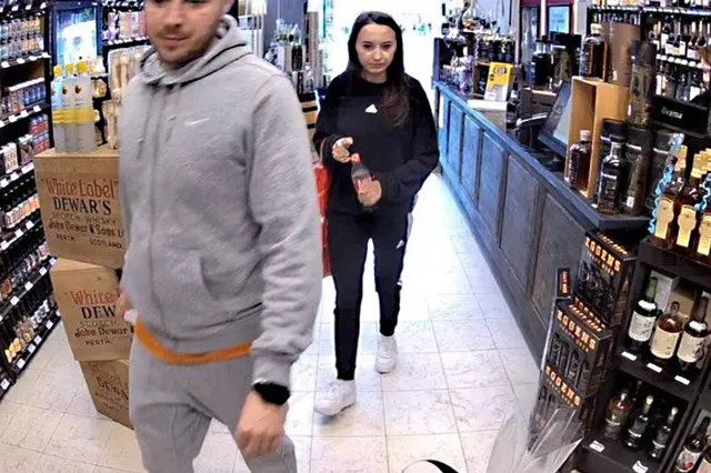 Jong duo kaapt whisky ter waarde van 550 euro en kent geen schaamte