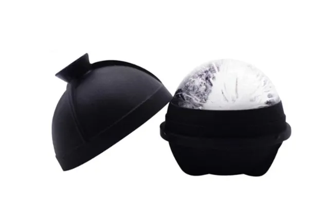 12 Days of Christmas : Win gratis 8 Ice Ball Makers voor jou en je vrienden (dag 8)