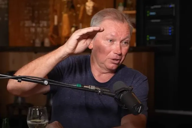 Schermopname_9-3-2026_203625_www.youtube.com