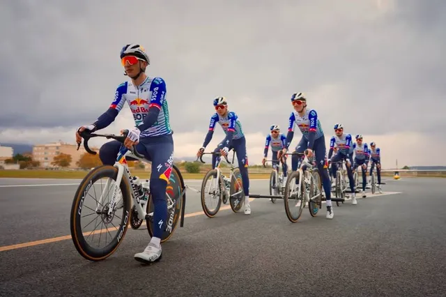 Schermopname_7-4-2026_195613_www.youtube.com