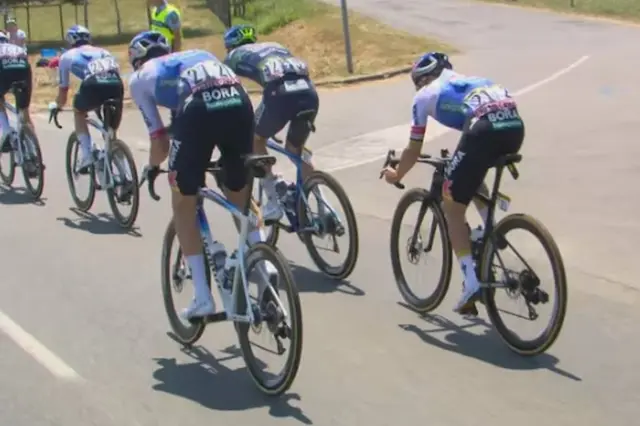 Evenepoel moet terugkomen na plaspauze in de Tour de France