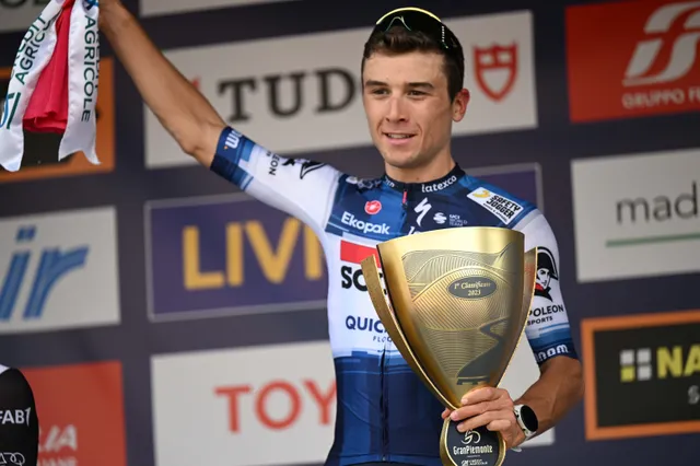 "Het doel zal zijn om een etappe te winnen, want ik ben nog niet klaar voor het klassement" - Andrea Bagioli over zijn debuut in de Giro d'Italia 2024