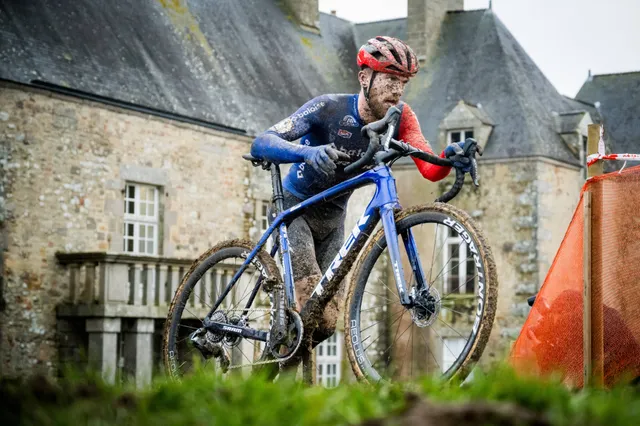 "Het is heel cool dat ik nu in het rood-wit-blauw mag rijden" - Joris Nieuwenhuis pakt grootste overwinning in zijn carrière op Nederlands Kampioenschap Cyclocross