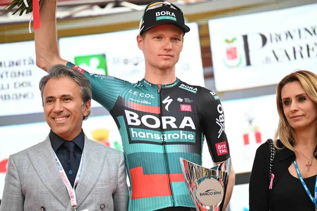 Alekandr Vlasov ziet zijn eigen kansen ondanks samenwerking met Primoz Roglic in Tour de France: "Het betekent niet dat ik vanaf de eerste kilometer voor Roglic ga rijden"