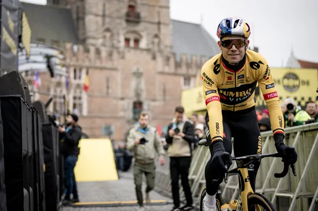 "Normaal zie ik Wout alleen zo scherp als hij naar de Tour de France vertrekt" - Jan Bakelants noemt Van Aert als topfavoriet voor Omloop Het Nieuwsblad