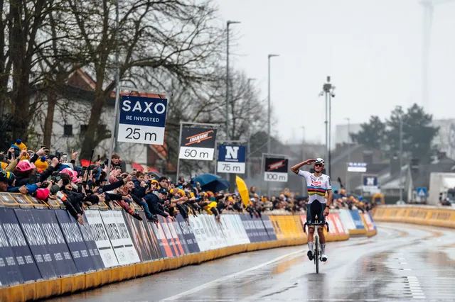 Mathieu van der Poel voldoet aan de verwachtingen en behaalt op sublieme wijze zijn derde zege in de Ronde van Vlaanderen