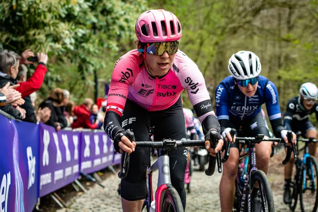 Alison Jackson snelt naar ritzege in door valpartijen geteisterde finale tijdens tweede etappe van La Vuelta Femenina