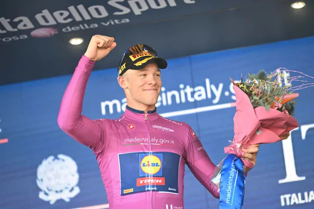 "Het is niet alleen deze 20 seconden sprint of de overwinning op het einde dat me gelukkig maakt" - Jonathan Milan beloont teamgenoten met tweede ritzege van Giro 2024
