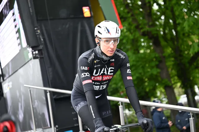 Robbie McEwen adviseert Tadej Pogacar om "behoudend te zijn in de Giro d'Italia. Het is nog lang tot eind juli.
