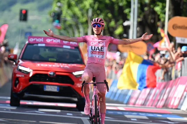 Stephen Roche over de Giro d'Italia van Tadej Pogacar: "Het is niet zijn schuld dat hij momenteel zo ver vooruit is"