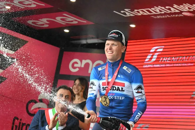 "Dit is echt een grote overwinning voor mezelf" - Tim Merlier pakt derde etappezege van Giro d'Italia 2024 op kasseien van Rome