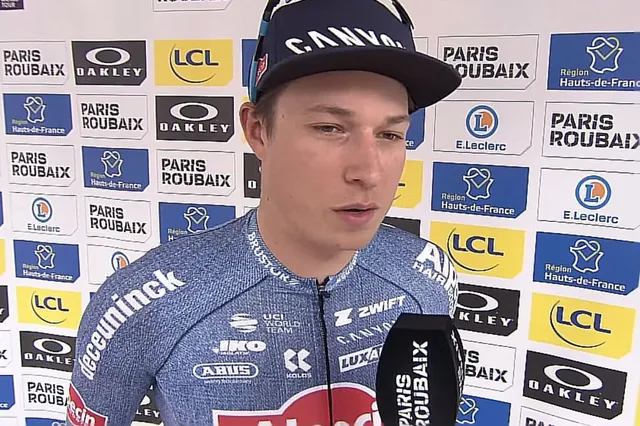 "Ik zie dat ik nu mijn beste niveau bereik" - Twee nederlagen in België deert Jasper Philipsen niet met het oog op Tour de France