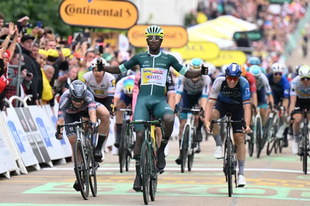 Hattrick voor Biniam Girmay in de Tour de France 2024; Wout van Aert wederom gehinderd in de eindsprint