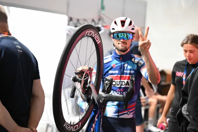 Soudal - Quick-Step renner 'enkele weken uit roulatie' na aangereden te zijn tijdens training