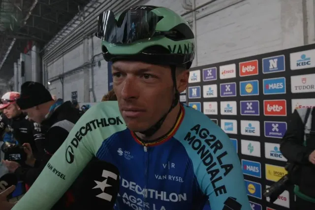"Dit is wielrennen op de weg, toch? Geen reuzenslalom" - Oliver Naesen maakt zich zorgen over het lot van de etappe van zaterdag met de verwachte zware sneeuwval