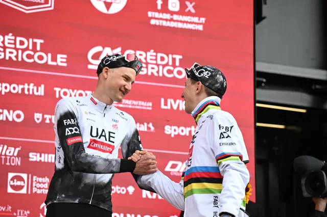 "Voor mij was dit de ideale situatie" - Tim Wellens voegt zich bij Tadej Pogacar op podium van Strade Bianche