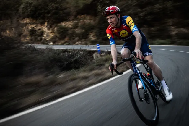 In 2023, he had another chance to win the Giro, but two years Later, Tao Geoghegan Hart doesn’t even have a cycling program