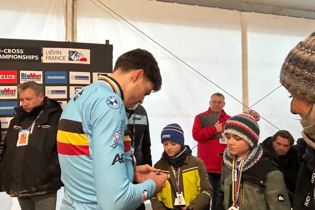 Trainer Van Aert will be happy: Two young fans return Van Aert's lost watch – "There are still honest people in the world"