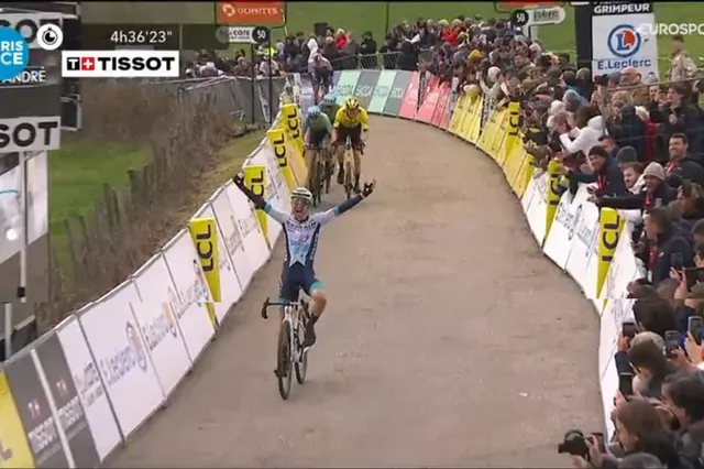 Martinez strongest on extremely steep Paris-Nice climb: Vingegaard crashes and loses yellow jersey