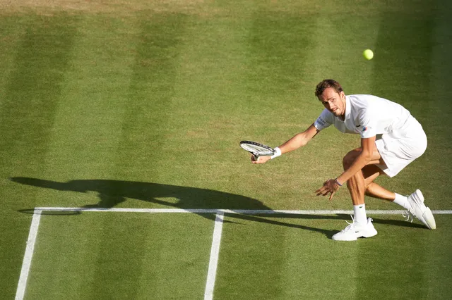 [Video] Van Rijthoven overklast Medvedev en wint de Ordina Open!