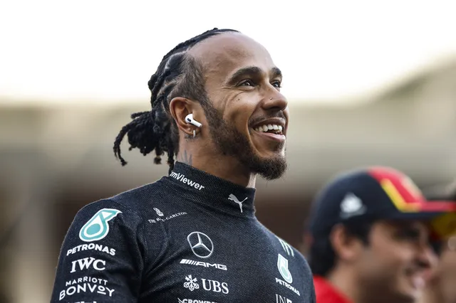 Hamilton tekent contract bij Ferrari tot 2026