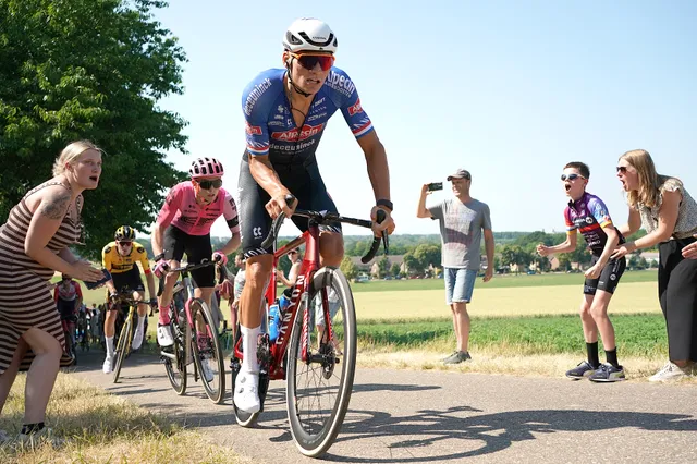 Van der Poel overweegt in 2024 andere grote ronde te rijden: 'Het is een speciaal seizoen'