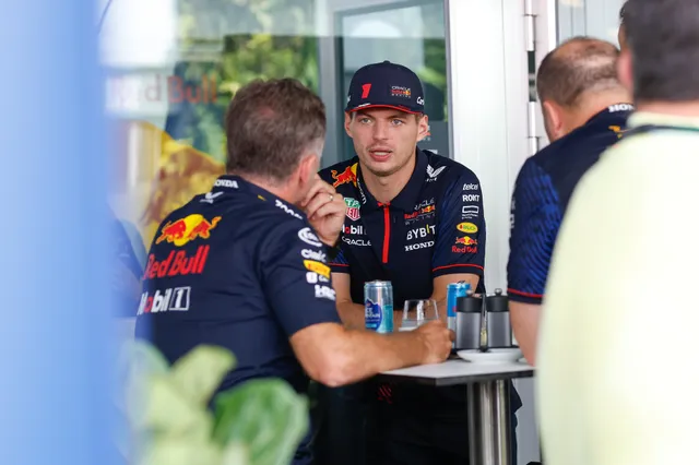 Verstappen krijgt reprimandes, maar ontloopt gridstraf, Red Bull beboet