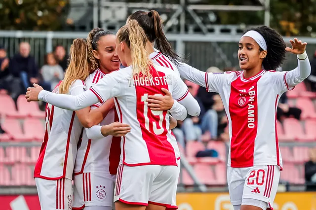🎥 [Video] Ajax legendes spreken vrouwenelftal toe: 'Toi toi toi, Louis van Gaal'