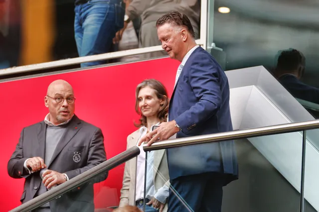 Woede binnen Ajax om lekkende Hendriks: 'Mes in rug van Van der Sar'