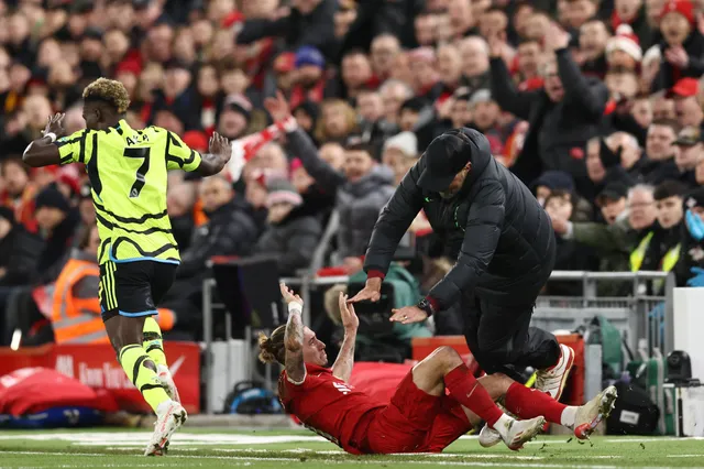 Liverpool-speler loopt botbreuk op na botsing met coach Klopp