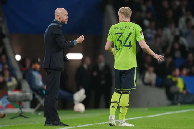 Ten Hag zag andere Van de Beek bij United: 'Niet meer de speler die hij bij Ajax was'