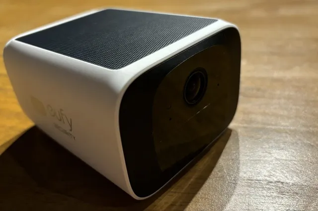 Eufy SoloCam S220 Review - Nooit meer de ladder op?