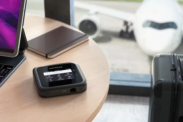 Met deze mobiele 5G hotspot heb je overal op vakantie en festivals snel internet