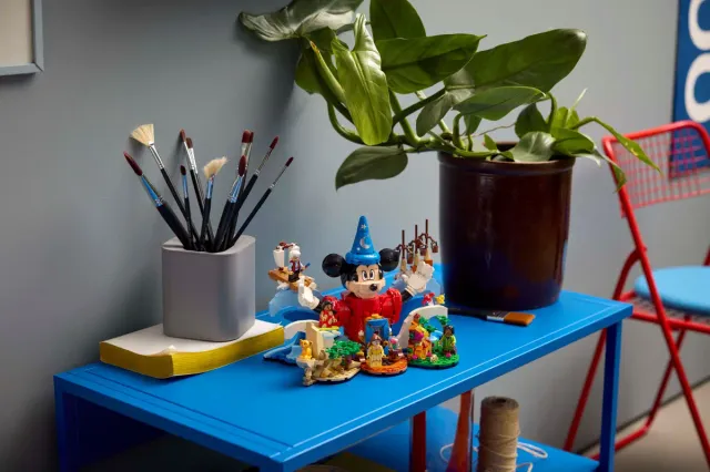 Jong en oud worden blij van nieuwe LEGO Disney set