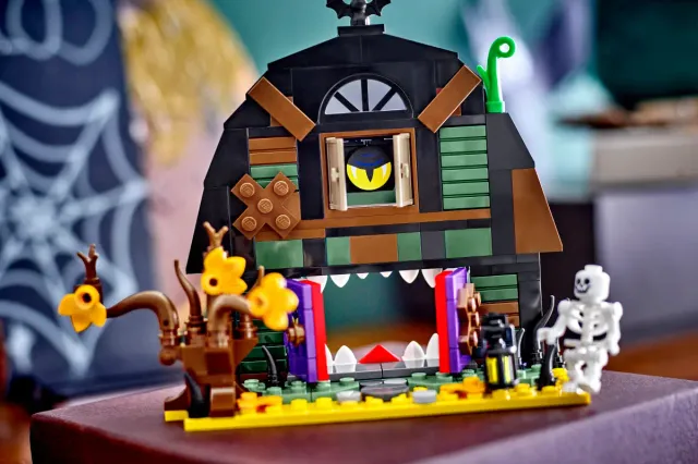 De beste LEGO sets om voor Halloween in huis te halen
